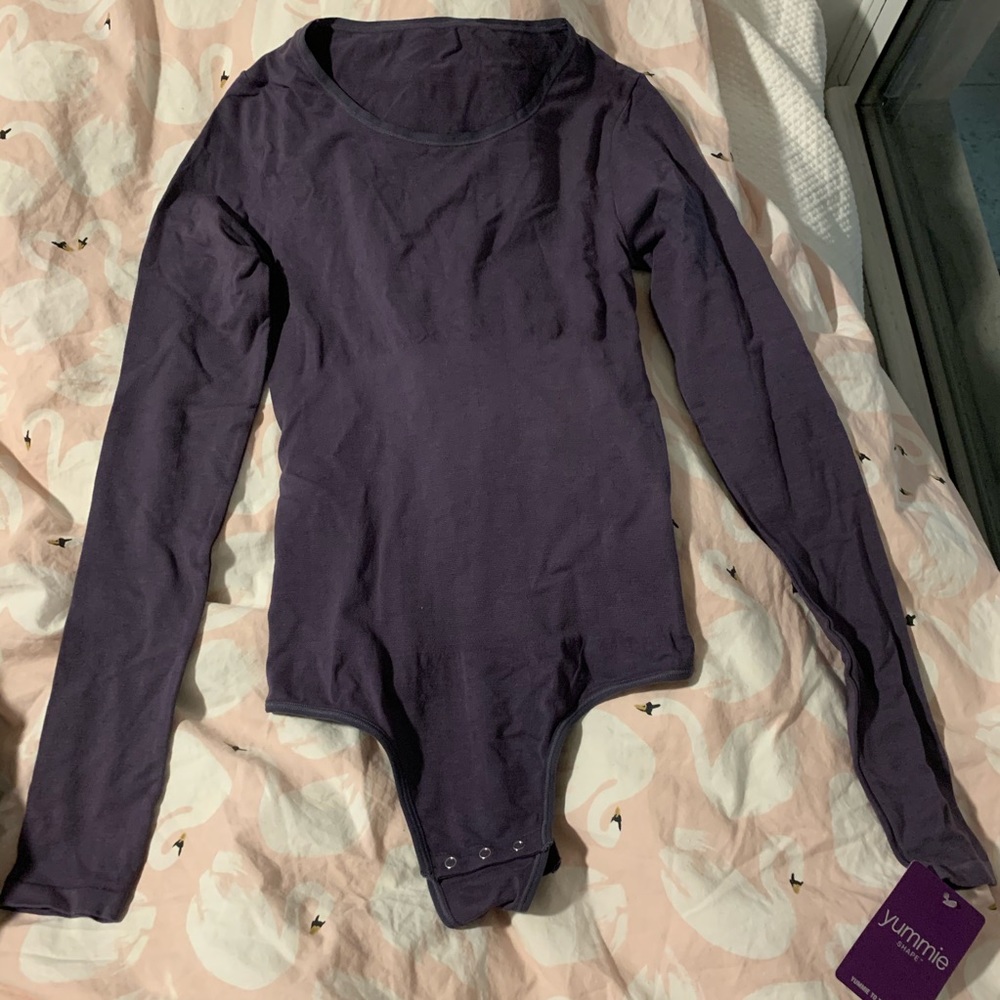 Yummie Shapewear long sleeve body suit
